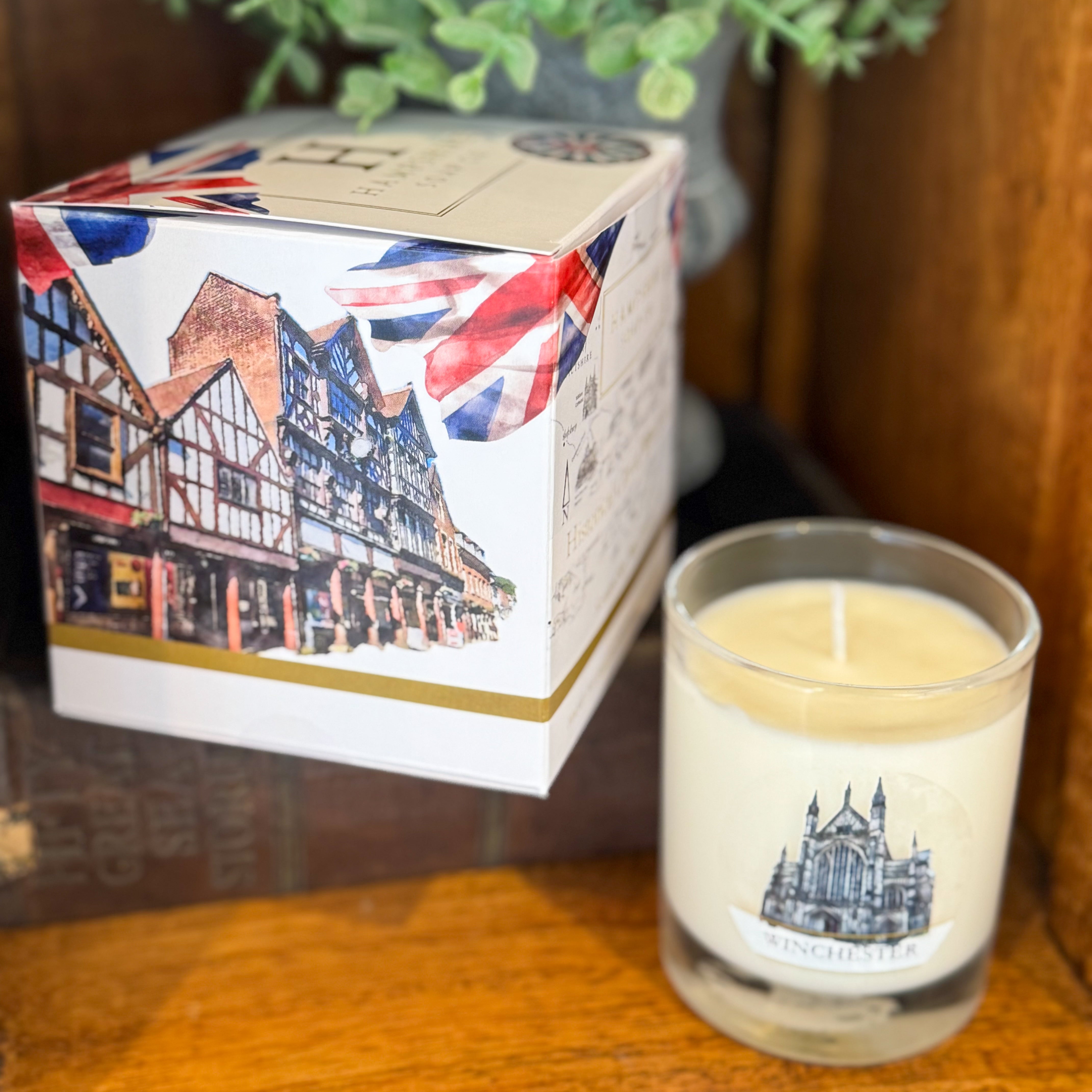Historical City of Winchester Candle