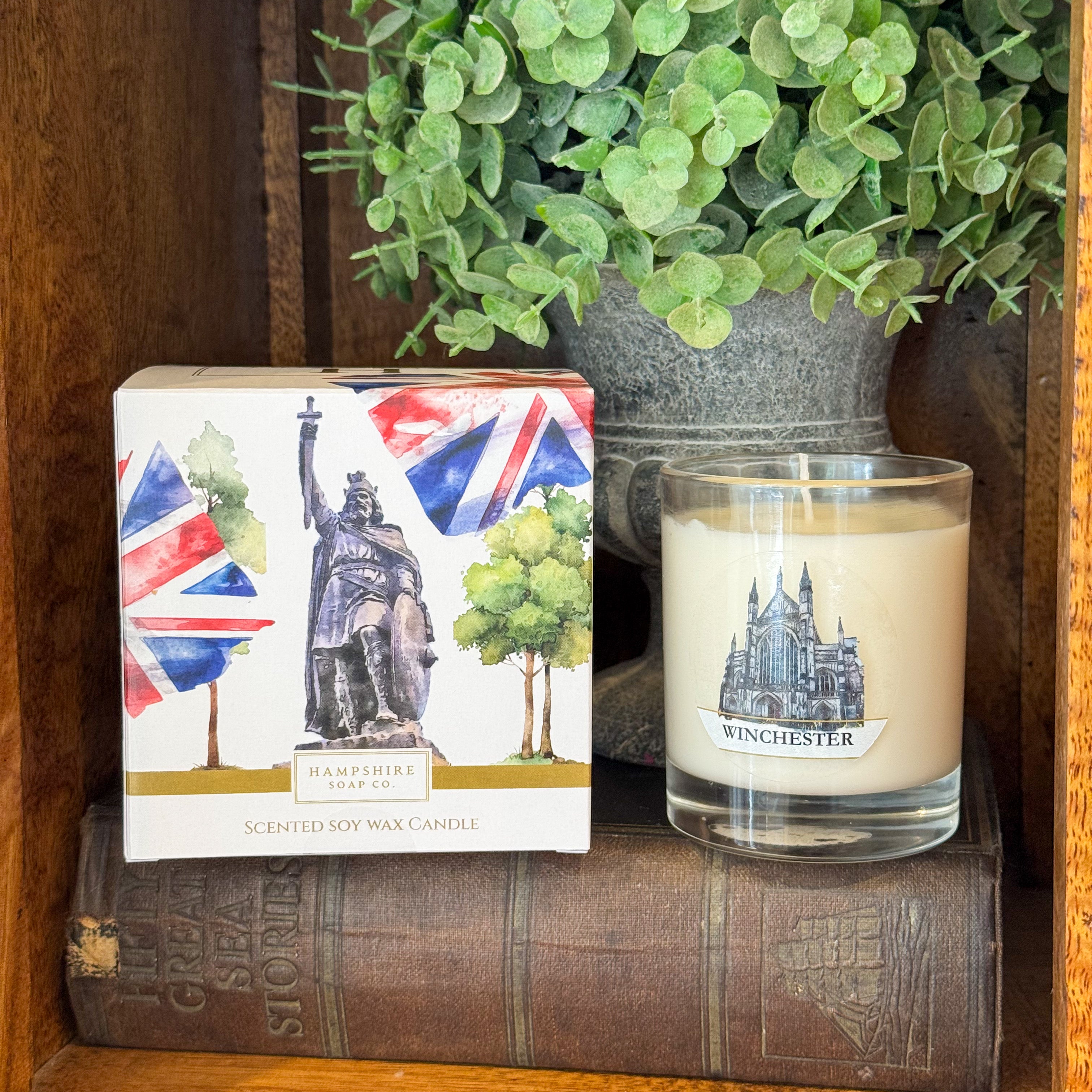 Historical City of Winchester Candle