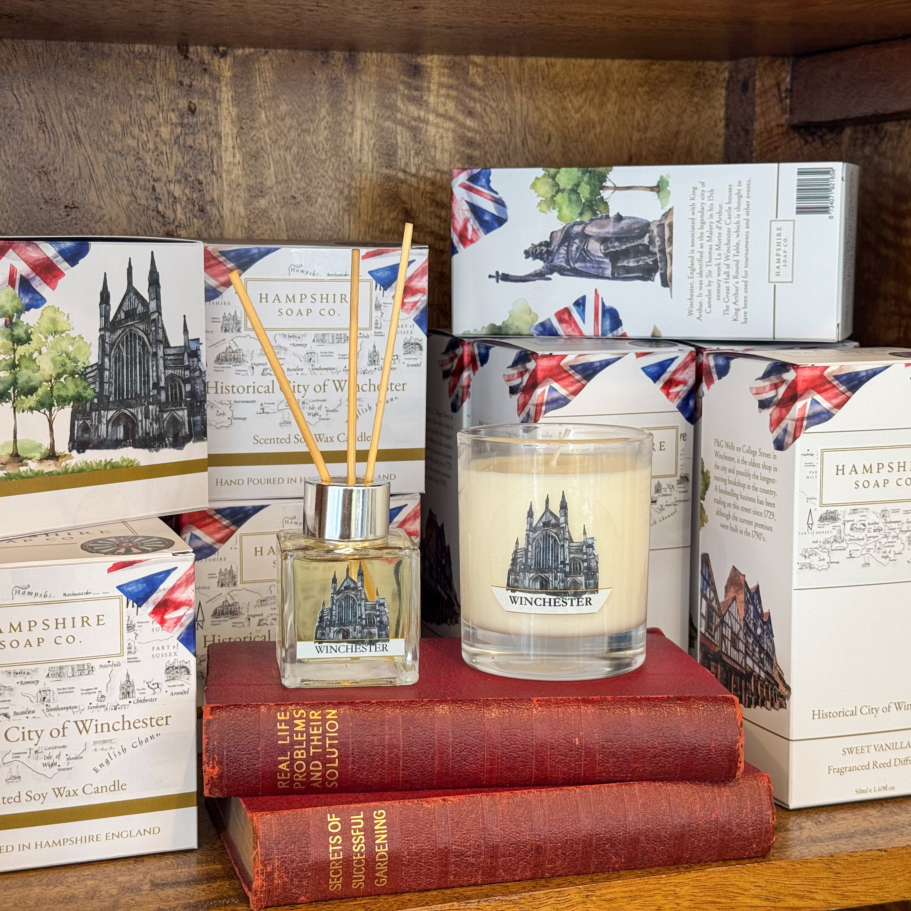 Historical City of Winchester Candle
